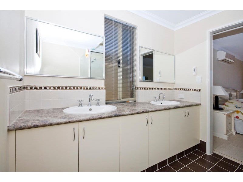25 Coppito Circle, Beeliar WA 6164