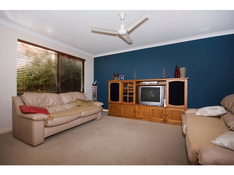 64 Congdon Avenue, Beeliar WA 6164