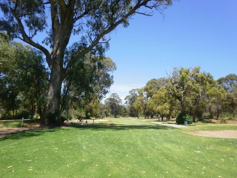 11 Blay Road, Calista WA 6167