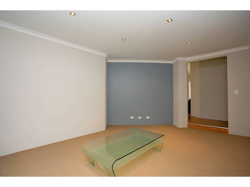 60 Birchley Road, Beeliar WA 6164