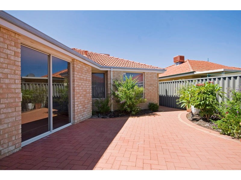 54B Towncentre Drive, Thornlie WA 6108