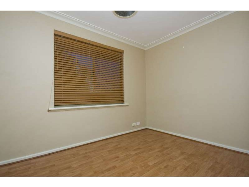 4 Itea Place, South Lake WA 6164