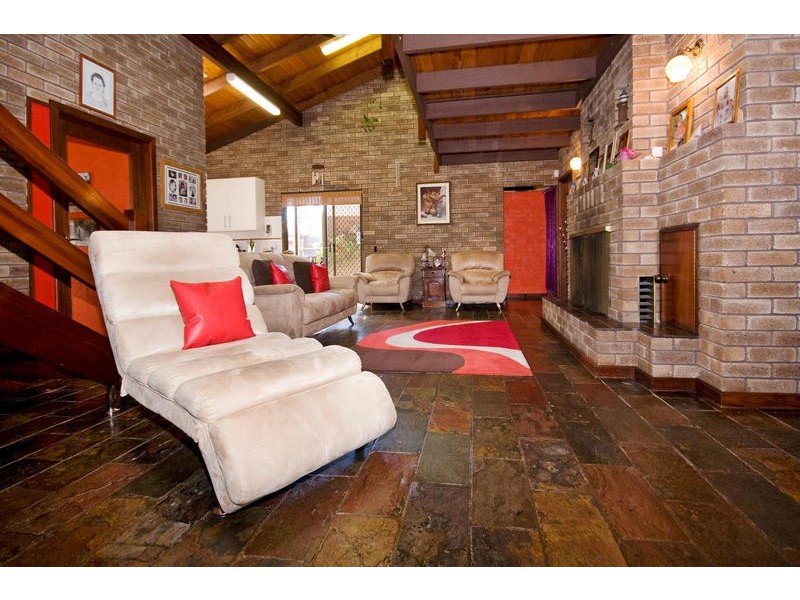 15 Kestrel Way, Yangebup WA 6164