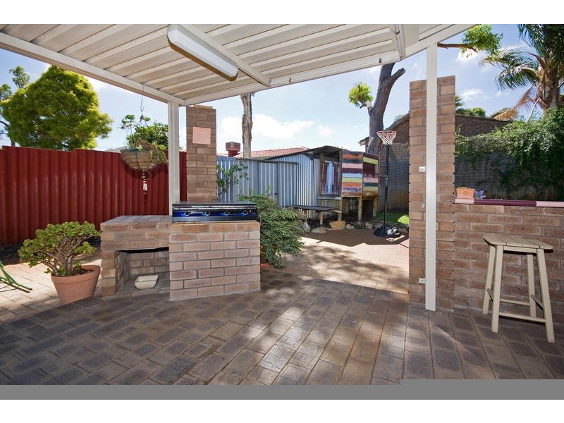 15 Kestrel Way, Yangebup WA 6164