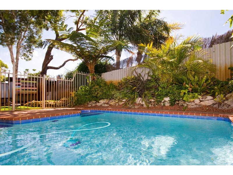 15 Kestrel Way, Yangebup WA 6164