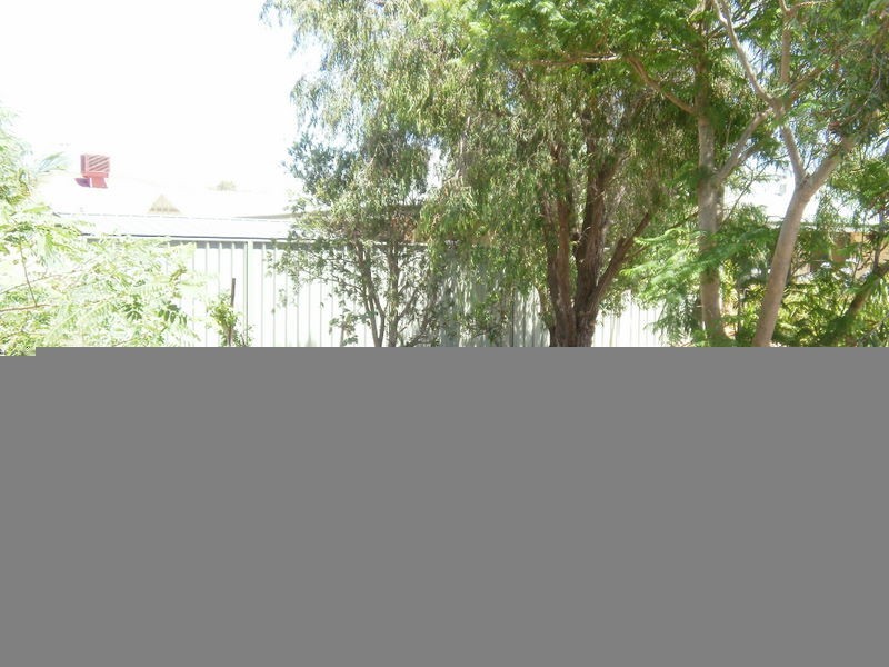 10 Jenniphur Court, Atwell WA 6164