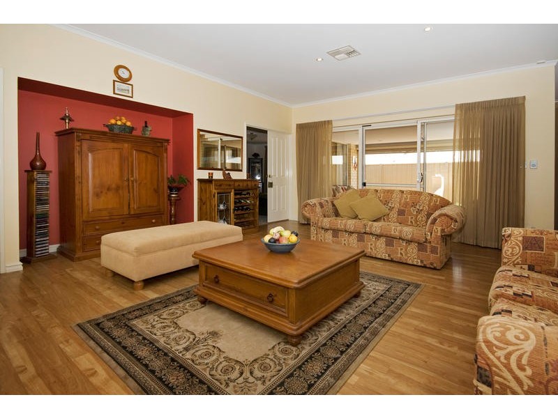 6 Bettong Way, Beeliar WA 6164
