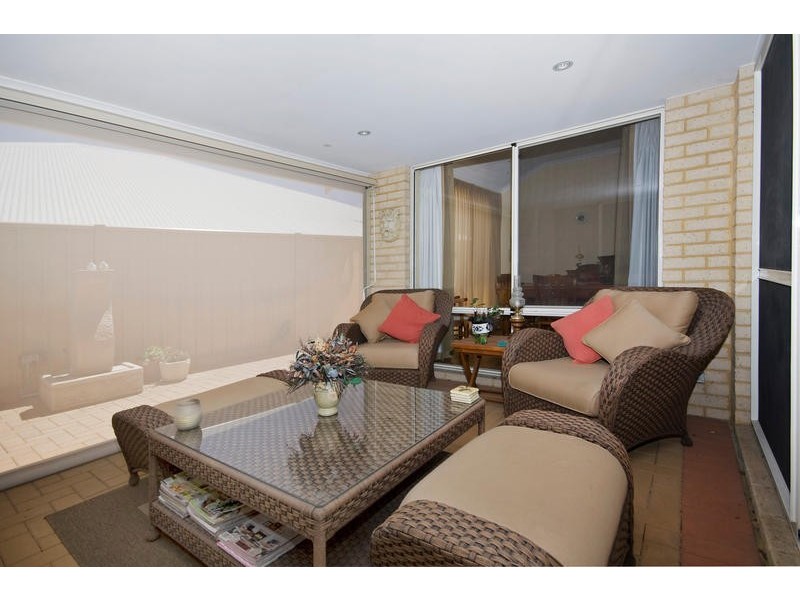6 Bettong Way, Beeliar WA 6164
