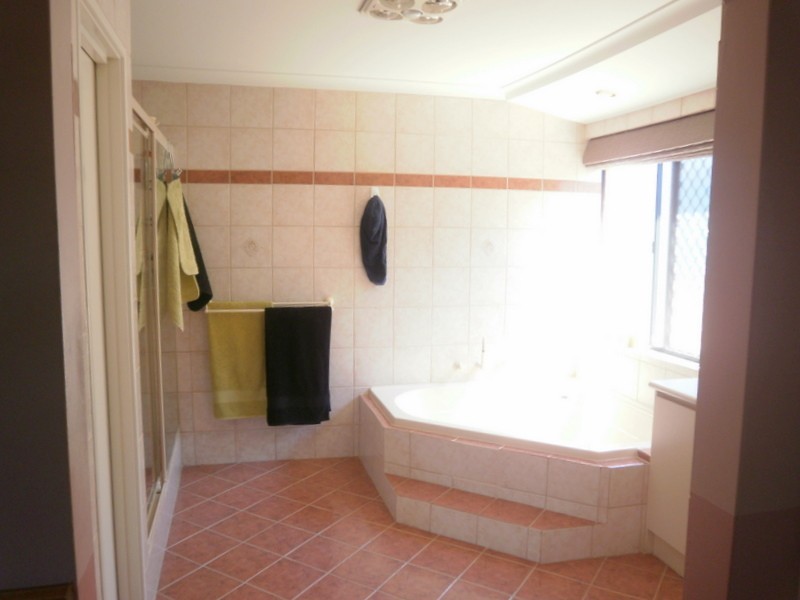 6 Abbey Court, Cockburn Central WA 6164