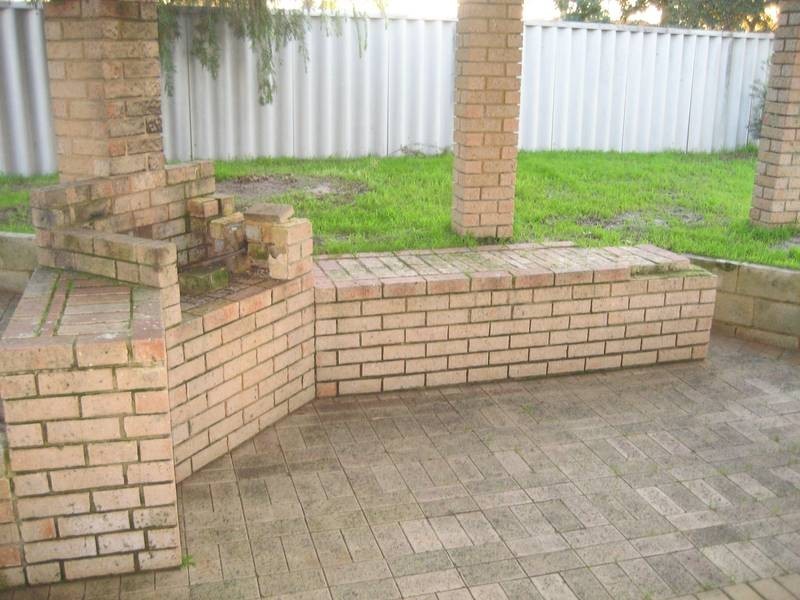 8 Arcaman Place, South Lake WA 6164