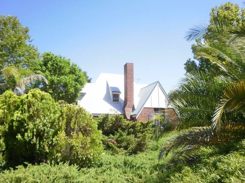 15 Sherwin Place, Wandi WA 6167