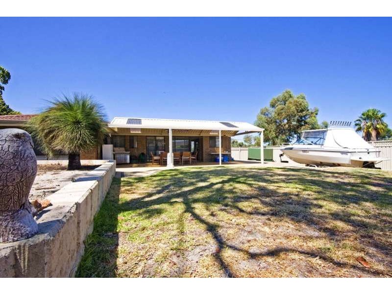 2 Indigo Place, South Lake WA 6164