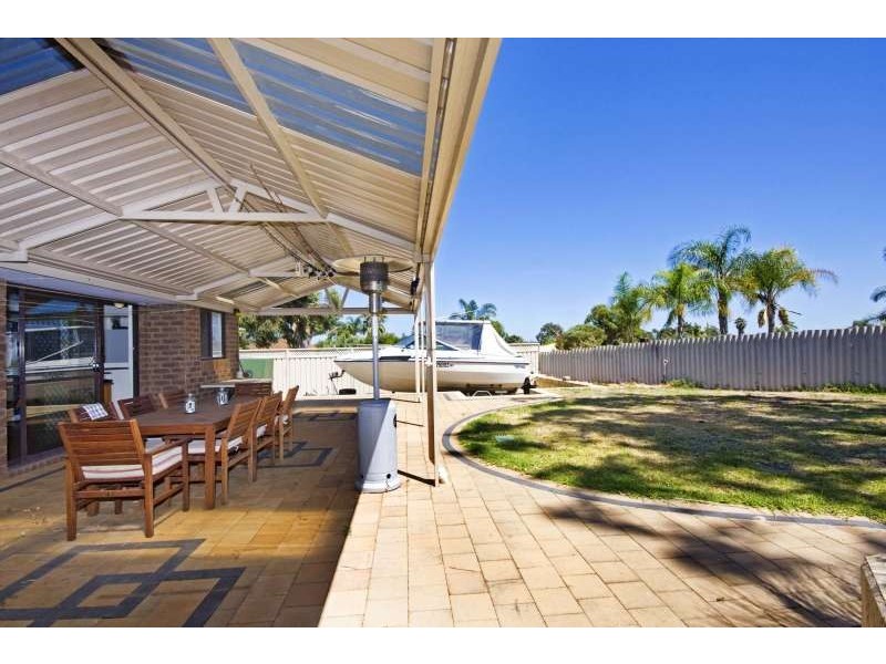 2 Indigo Place, South Lake WA 6164