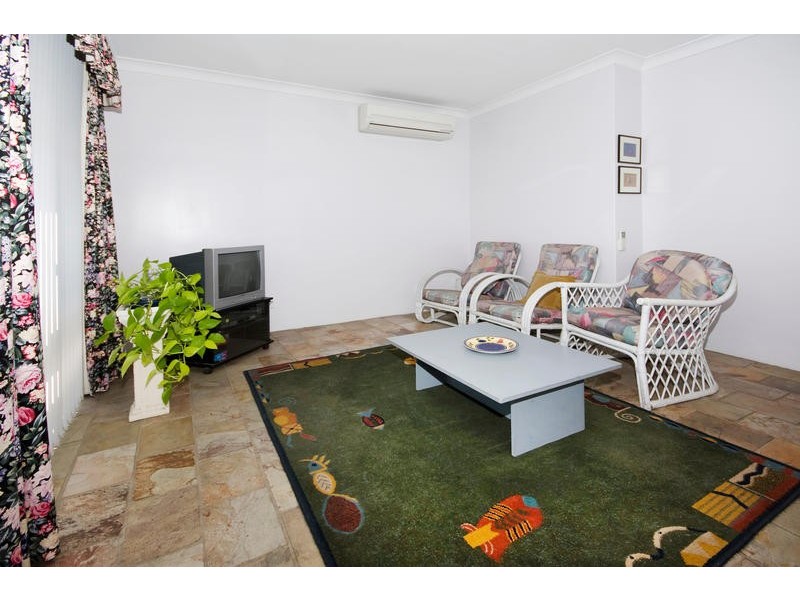 13 Berrigan Drive, South Lake WA 6164