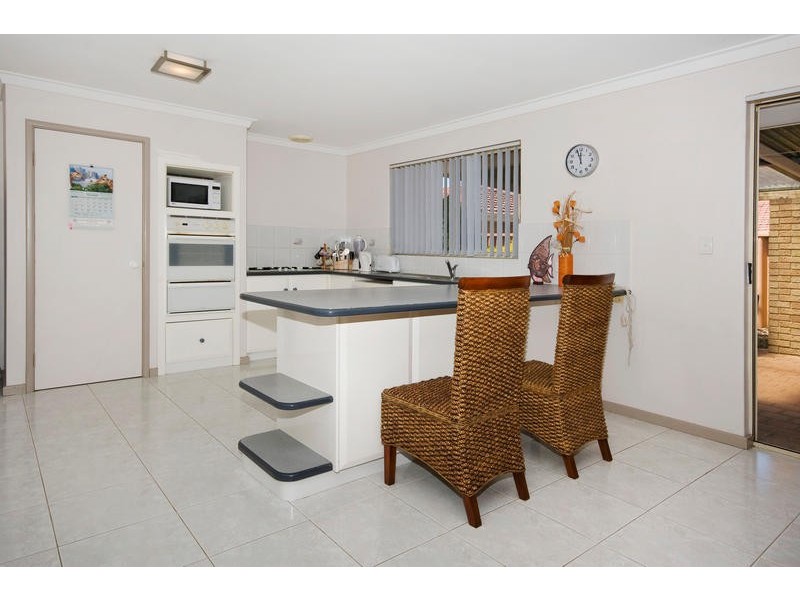 5 Itea Place, South Lake WA 6164