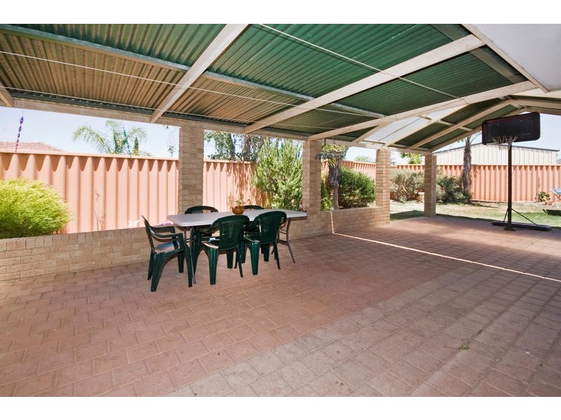 5 Itea Place, South Lake WA 6164