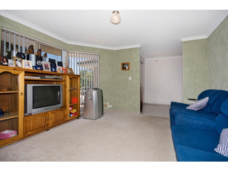 5 Itea Place, South Lake WA 6164