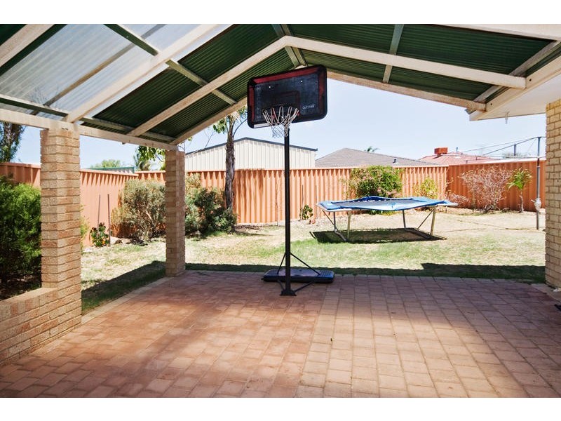 5 Itea Place, South Lake WA 6164