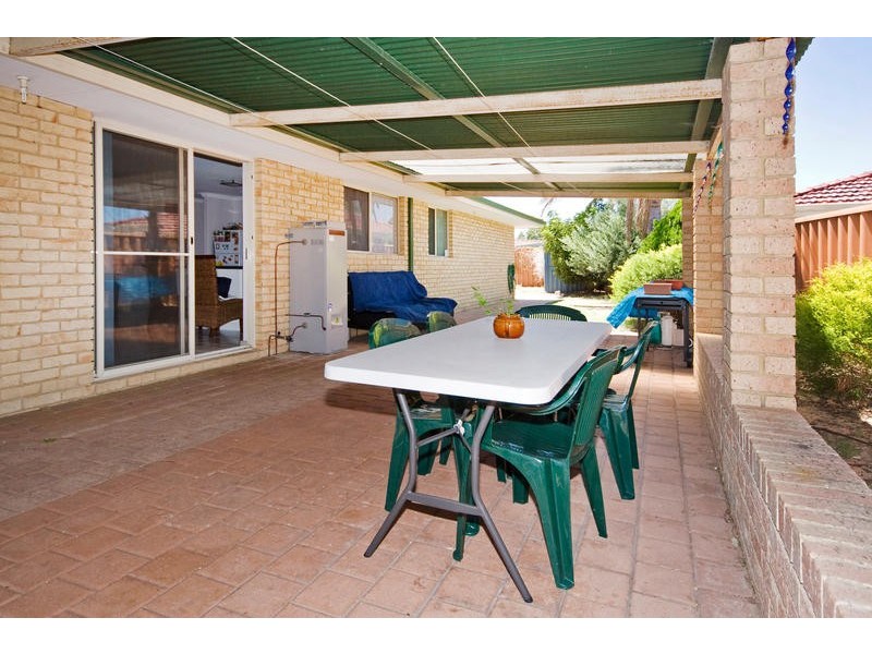 5 Itea Place, South Lake WA 6164