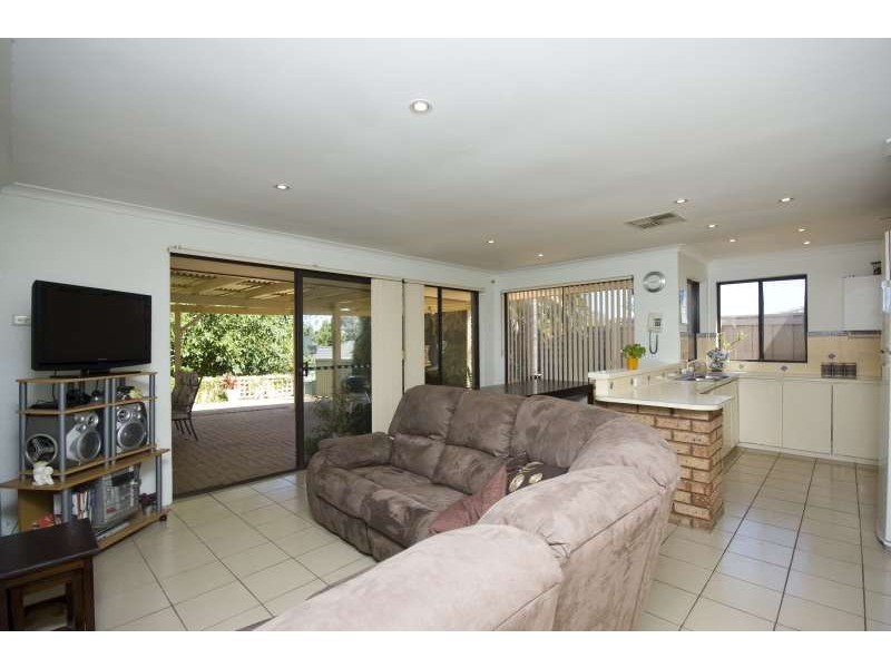 30 Elderberry Drive, South Lake WA 6164