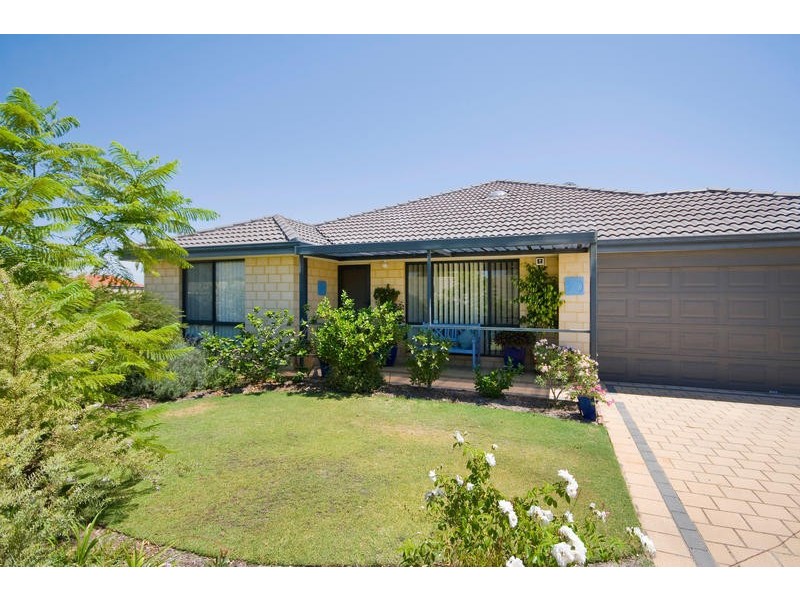 24 Alexandria Follow, Success WA 6164