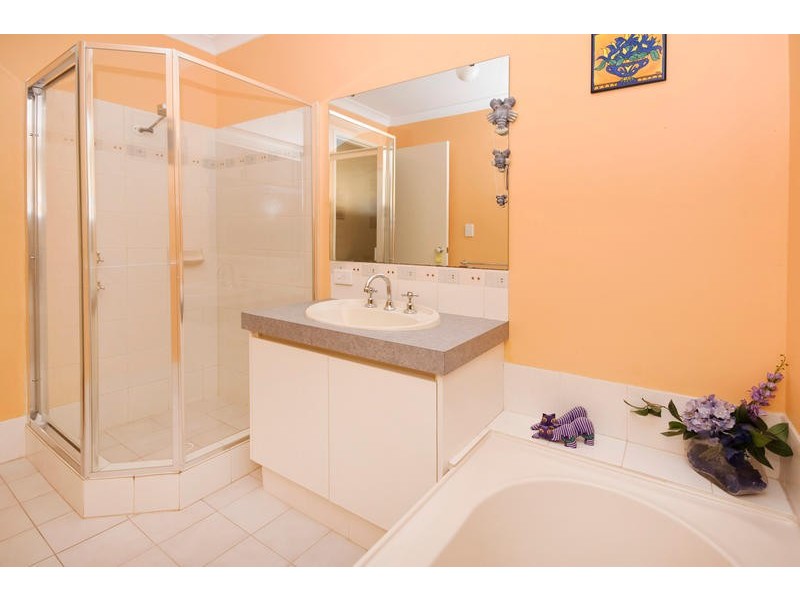 24 Alexandria Follow, Success WA 6164