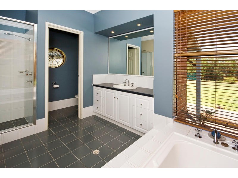 22 Springfields Close, Banjup WA 6164