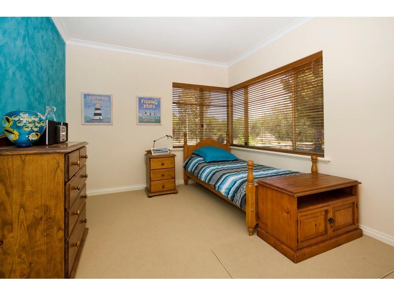 22 Springfields Close, Banjup WA 6164