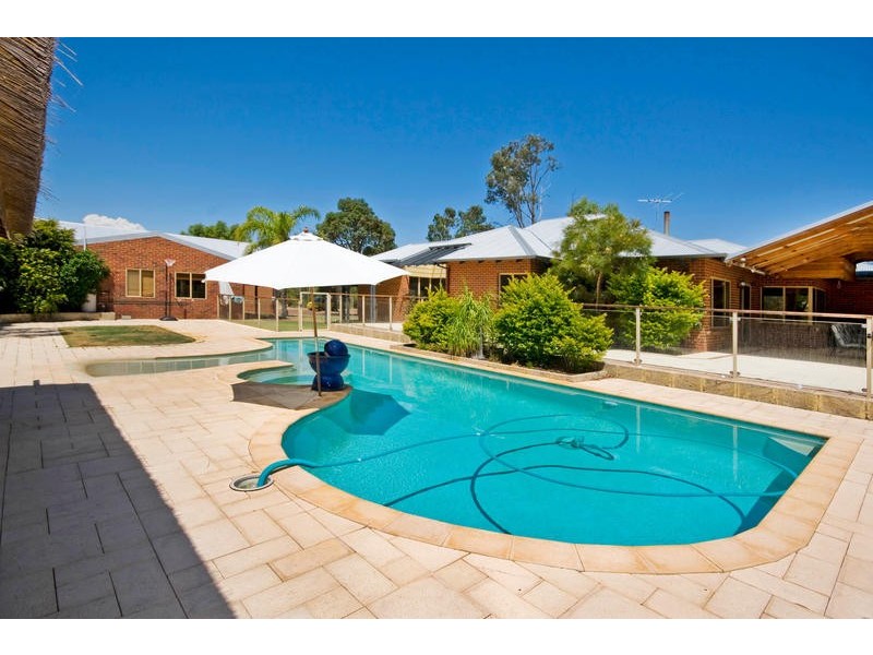 22 Springfields Close, Banjup WA 6164