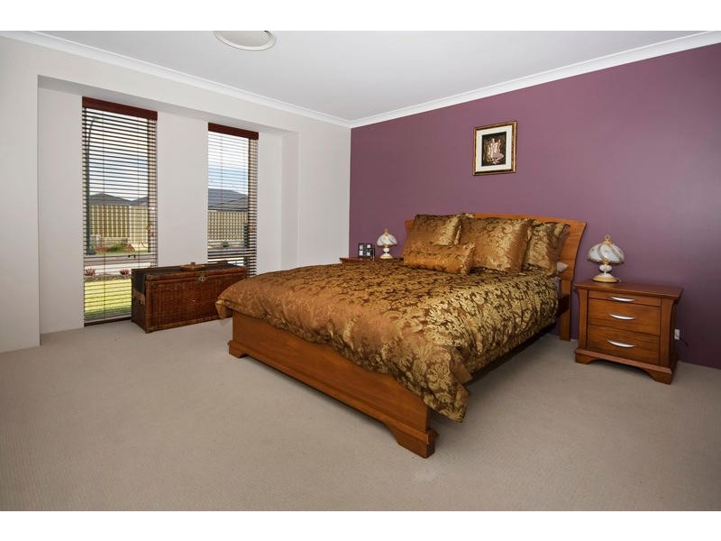 3 Yoorn Way, Bertram WA 6167