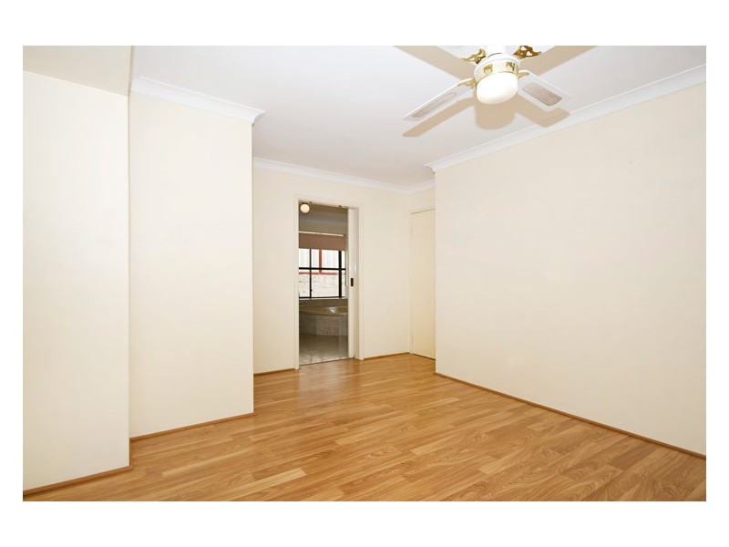 10 Gum Court, Yangebup WA 6164