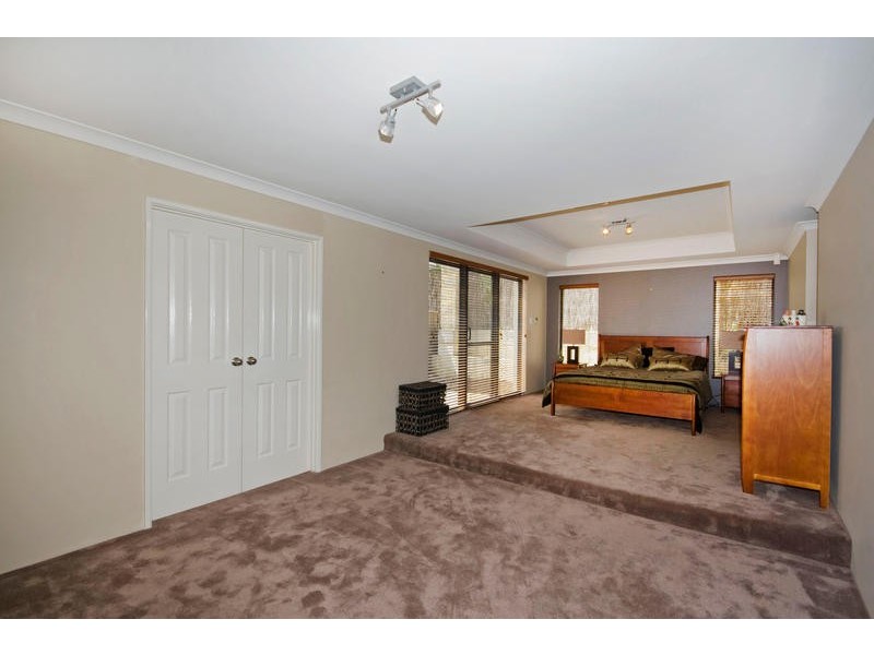 23 Glen Iris Drive, Jandakot WA 6164