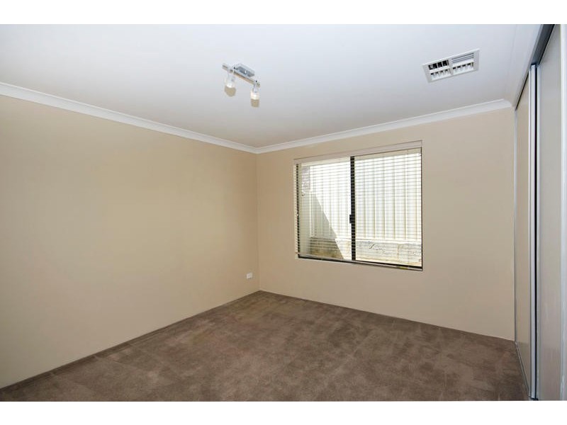 23 Glen Iris Drive, Jandakot WA 6164