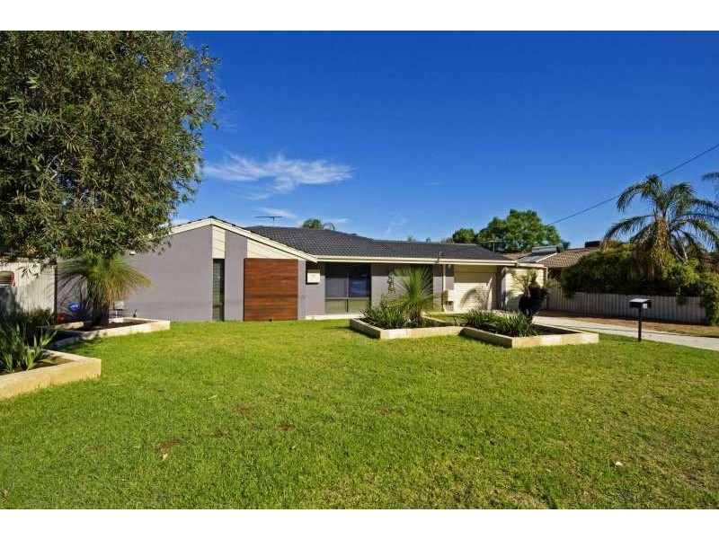30 Dotterel Way, Yangebup WA 6164