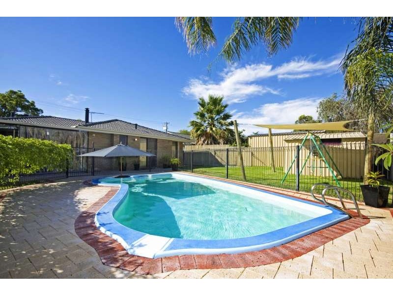 30 Dotterel Way, Yangebup WA 6164