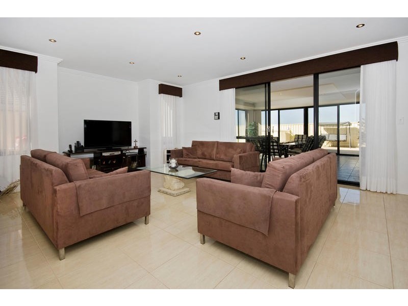23 Giudice Way, Yangebup WA 6164