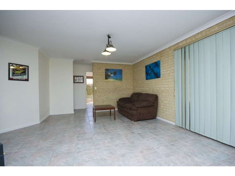 34 Williambury Drive, Yangebup WA 6164