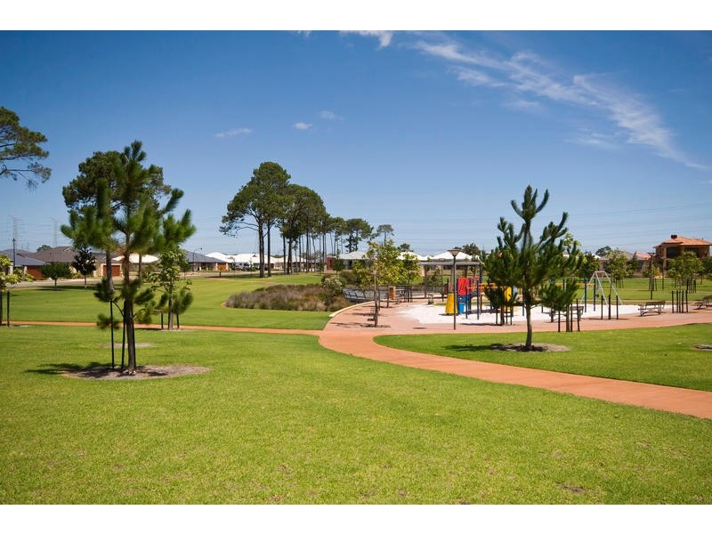 9 Armand Drive, Aubin Grove WA 6164