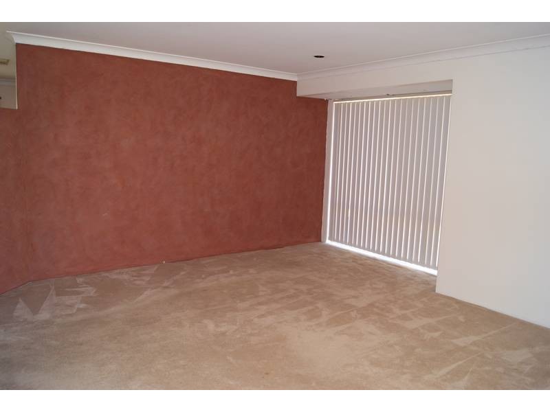 19 McLernon Place, South Lake WA 6164