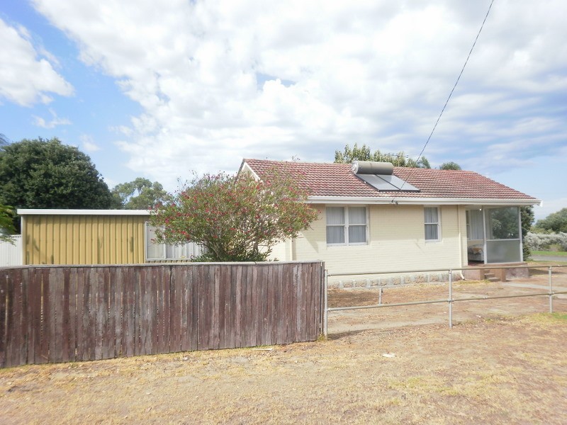 1 Counsel Road, Coolbellup WA 6163