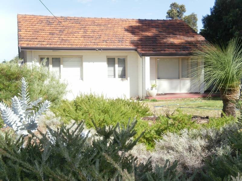 18 Mopsa Way, Coolbellup WA 6163
