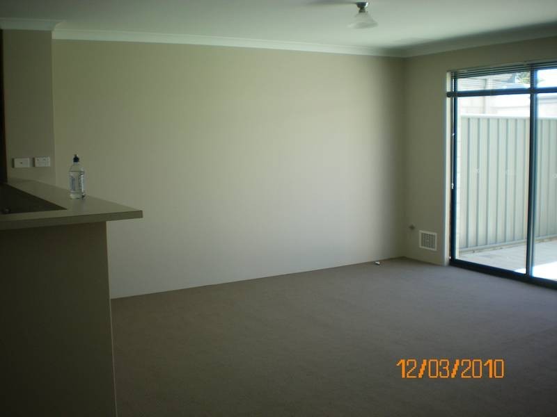 16/191 Railway Avenue, Kelmscott WA 6111