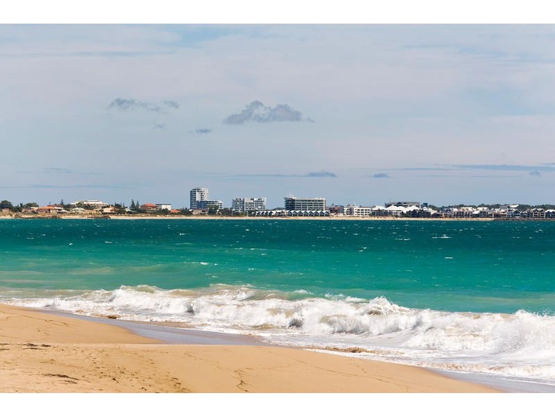 52 Ronsard Drive, San Remo WA 6210