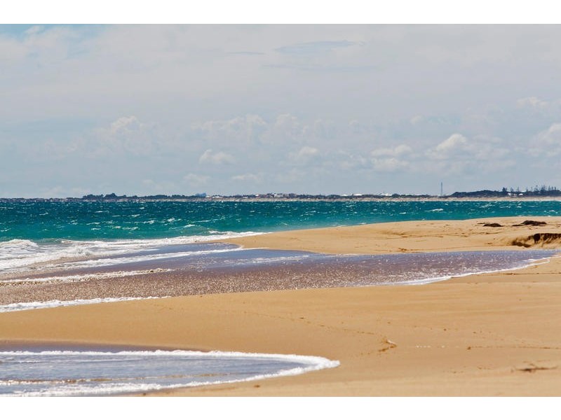 52 Ronsard Drive, San Remo WA 6210