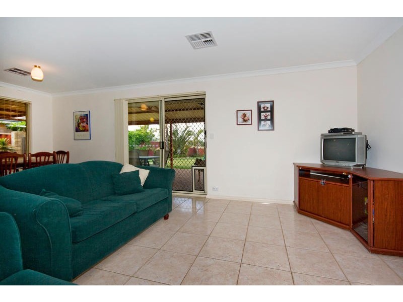 34 Yangebup Road, Yangebup WA 6164