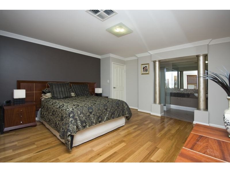 4 Brolga Court, Beeliar WA 6164