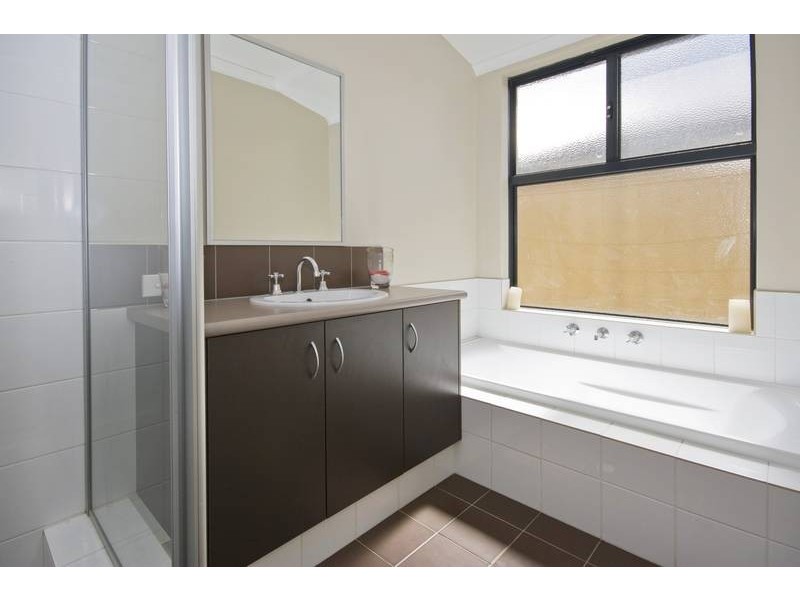 14 Dewsbury Drive, Bertram WA 6167