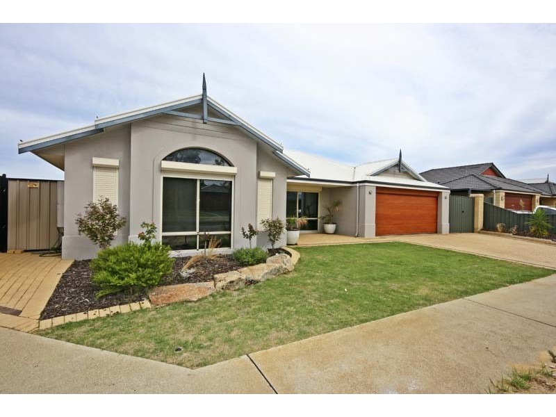 20 Ashendon Boulevard, Hammond Park WA 6164