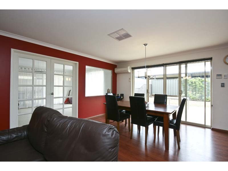 20 Ashendon Boulevard, Hammond Park WA 6164