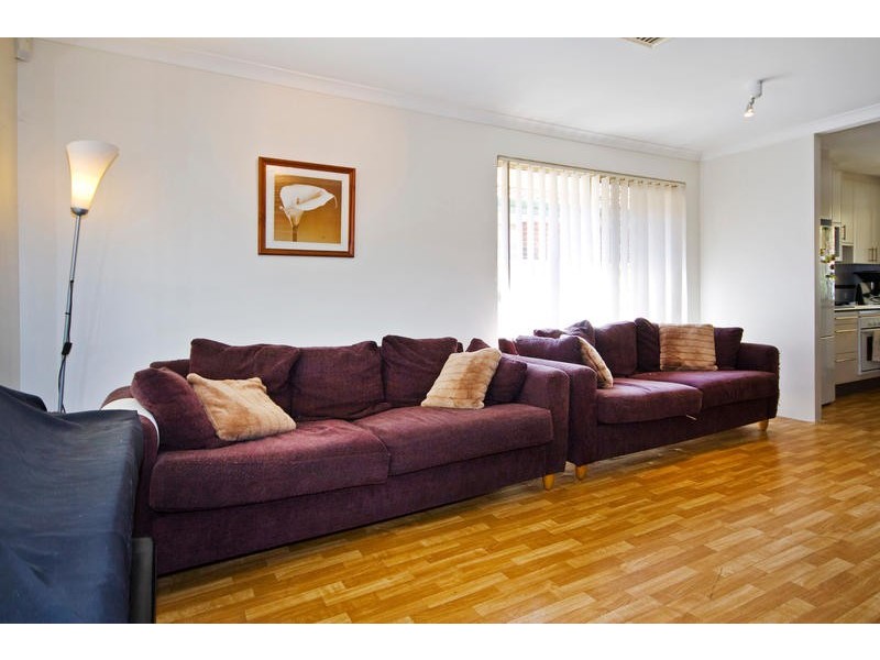 3 Ellamere Retreat, Maddington WA 6109